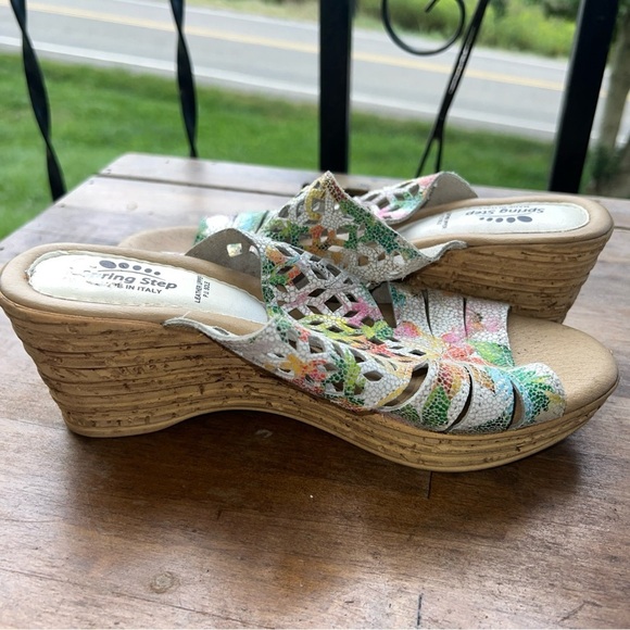 Spring Step Viniko Floral Cutout Wedge Slides Womens Sz 7M - Picture 8 of 11